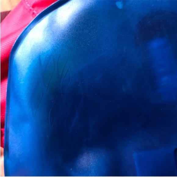 CamelBak Pink Hydration Backpack - Picture 12 of 14